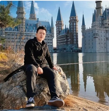 杨彦荣
