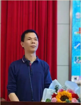 殷振林