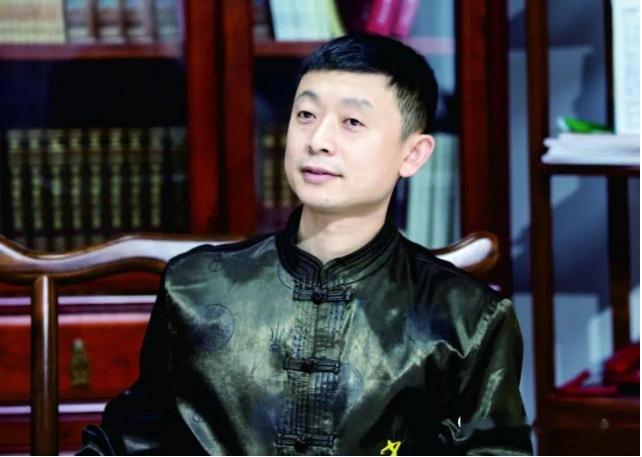 骆庆东