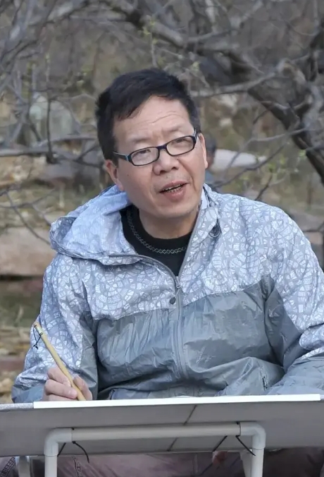 麦理