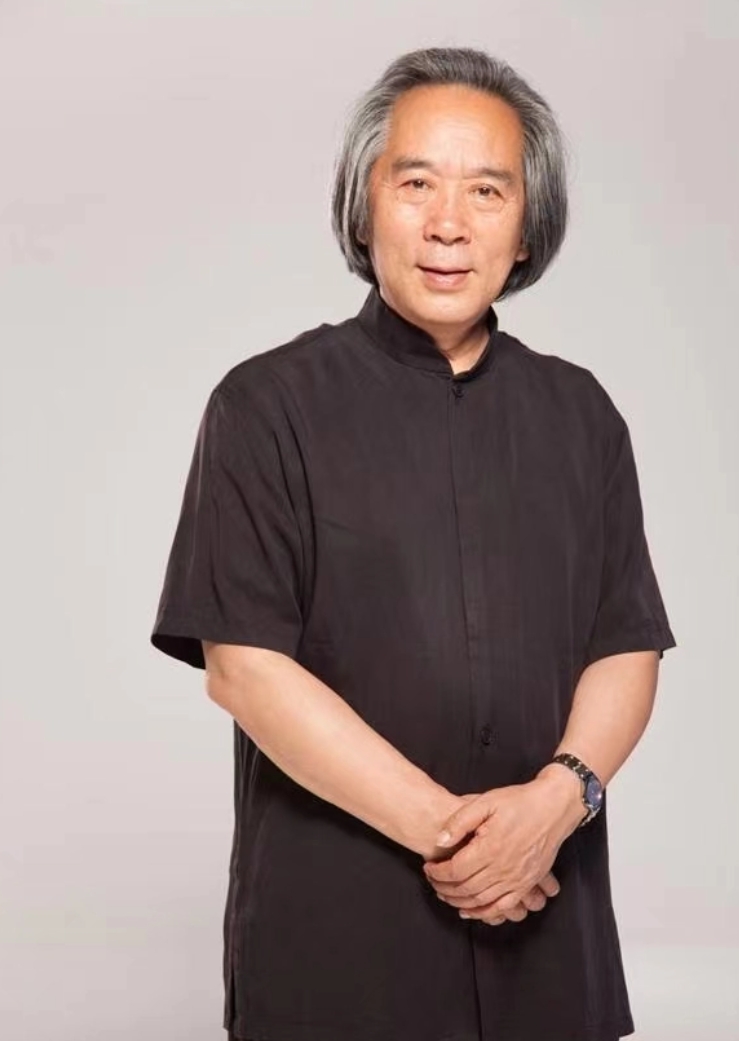霍春阳