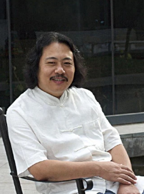 贾广健