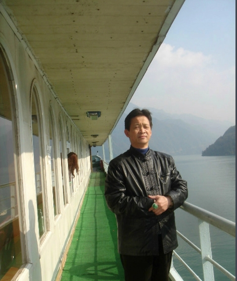 唐启刚