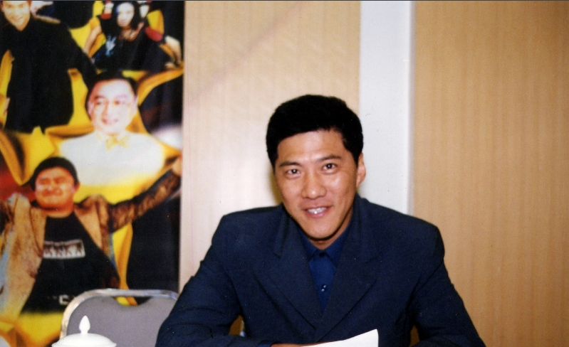 王明明