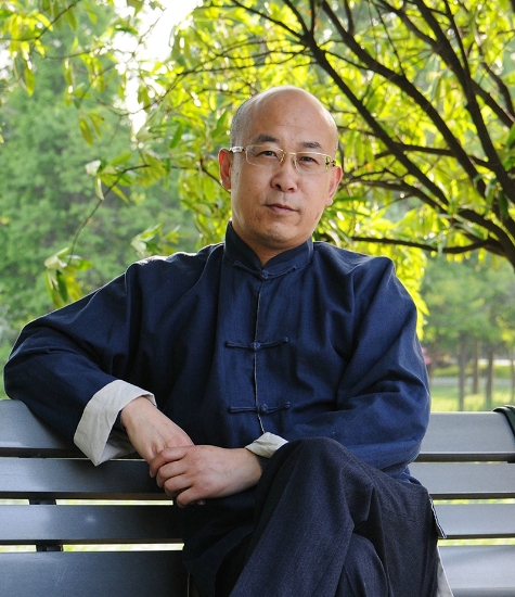 仇高驰