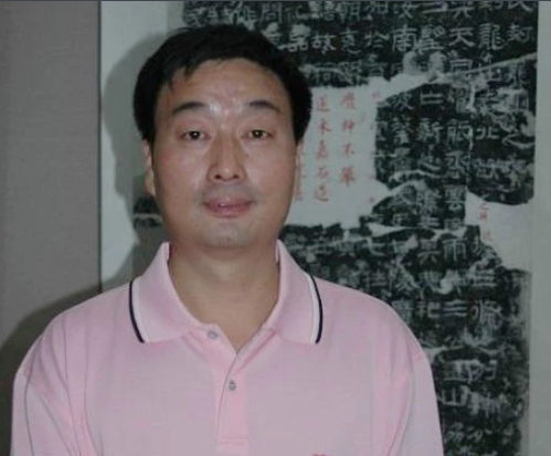 吴占良