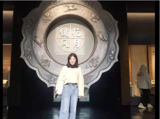 吕晓曼