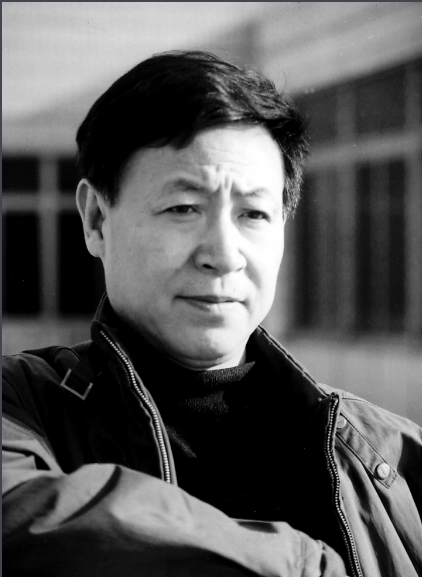 薛伟东