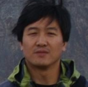 陈毓新