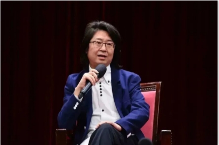 郭    强