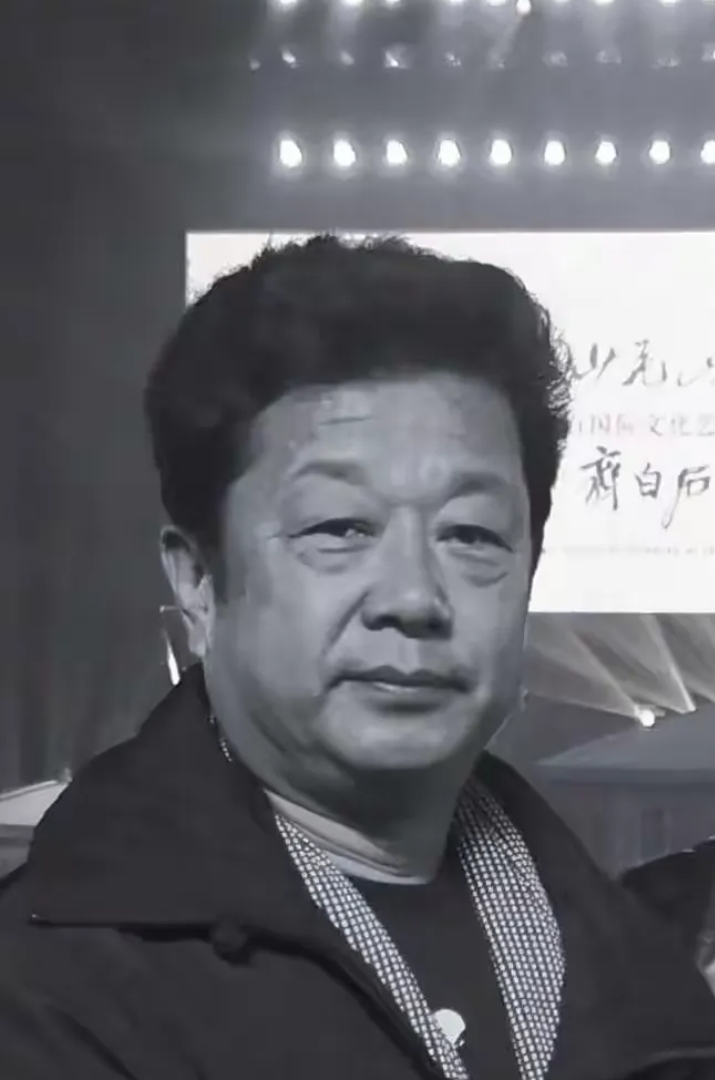 贾荣强