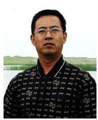 赵 飚