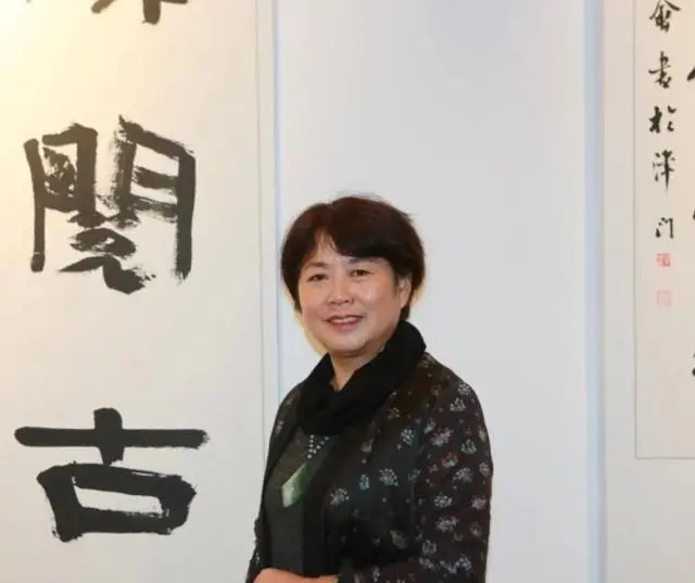王雪梅