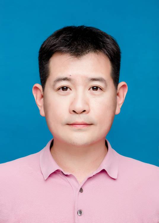 田华璞