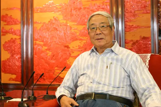 张守智