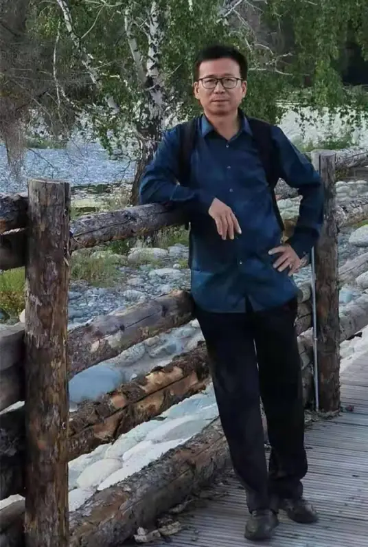 胡才春