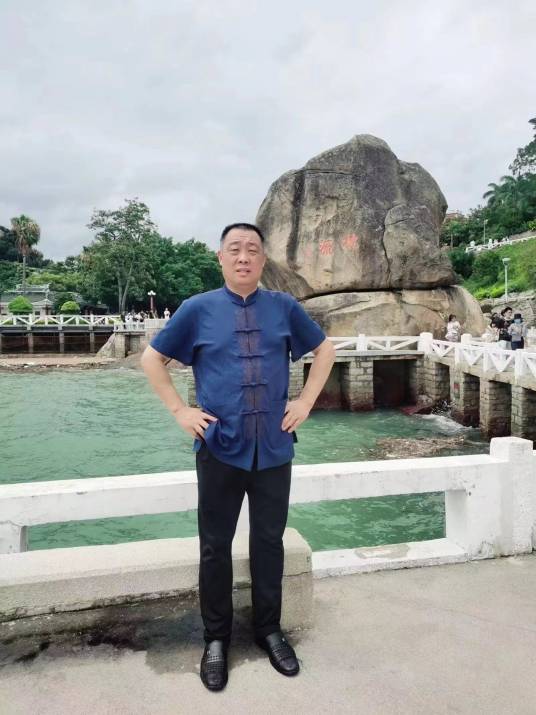 王国锋
